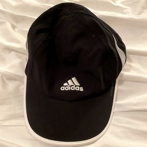 Womens adidas running hat.